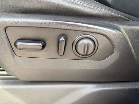 Used 2021 Chevrolet Silverado 1500 LTZ image 13