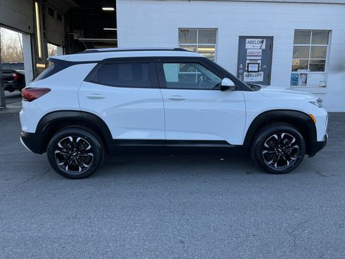 Used 2023 Chevrolet TrailBlazer LT w/ Convenience Package image 13