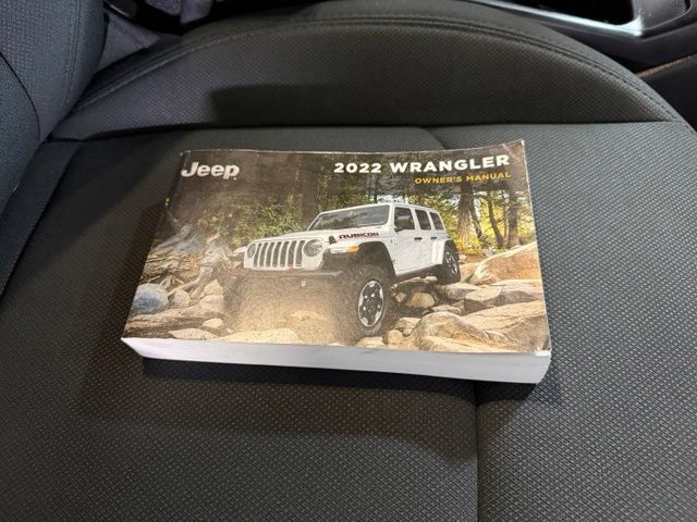 Used 2022 Jeep Wrangler Unlimited Sport AWD/4WD image 20