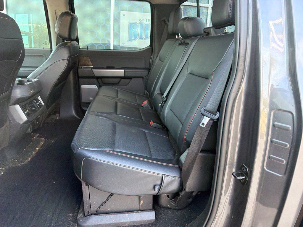 Used 2023 Ford F350 Lariat w/ Lariat Ultimate Package AWD/4WD image 11