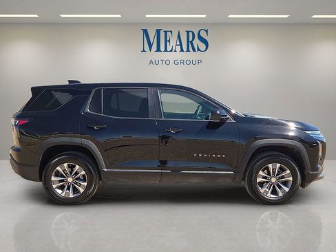 Used 2025 Chevrolet Equinox LT AWD/4WD image 6