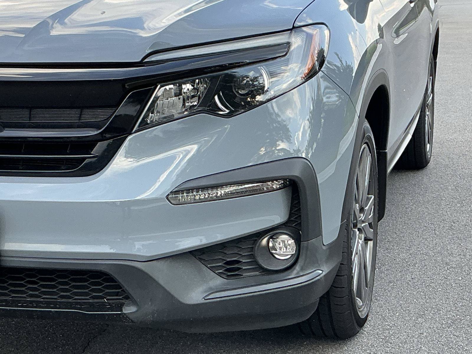 Used 2022 Honda Pilot Sport image 11