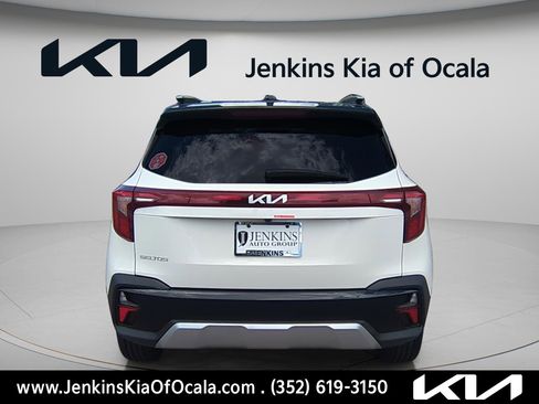New 2026 Kia Seltos S image 4