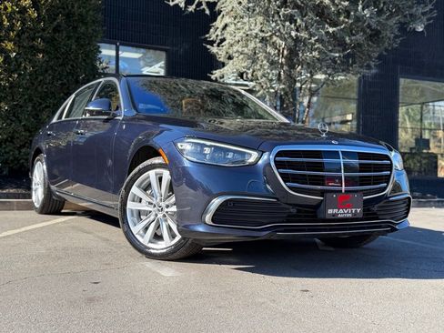 Used 2023 Mercedes-Benz S 500 S 500 w/ Warmth & Comfort Package image 8