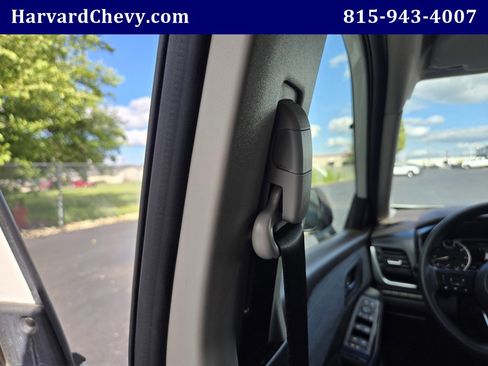 Used 2021 Nissan Rogue S image 28