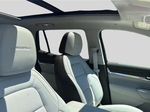 New 2026 GMC Terrain Denali AWD/4WD image 25