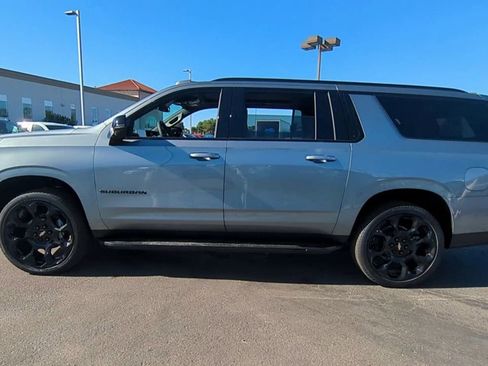 New 2026 Chevrolet Suburban RST image 65