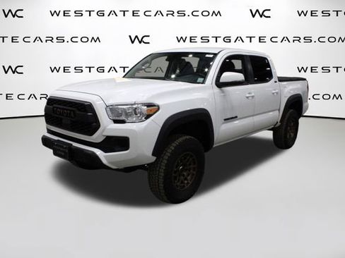 Used 2023 Toyota Tacoma 4x4 Double Cab image 1