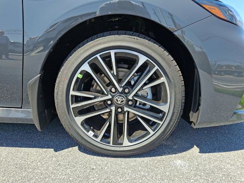 New 2026 Toyota Camry XLE AWD/4WD image 4
