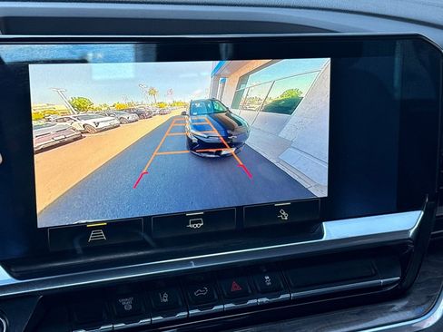 Used 2024 Chevrolet Silverado 2500 LTZ image 27