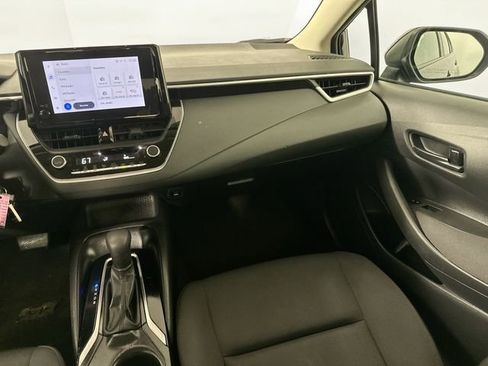 Used 2024 Toyota Corolla LE FWD image 24