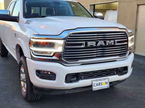 Used 2022 RAM 3500 Laramie AWD/4WD image 9