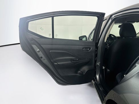 Used 2025 Nissan Versa SV FWD image 26