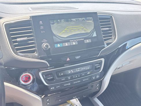 Certified 2022 Honda Pilot Elite image 46