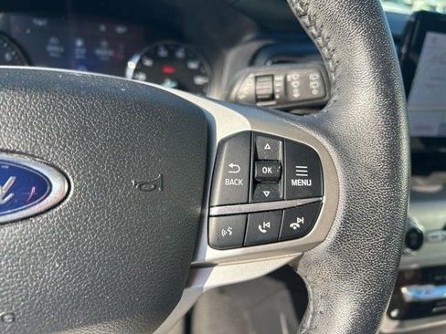 Used 2021 Ford Explorer XLT w/ Equipment Group 202A image 17
