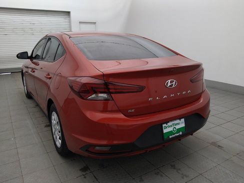 Used 2020 Hyundai Elantra SE FWD image 5
