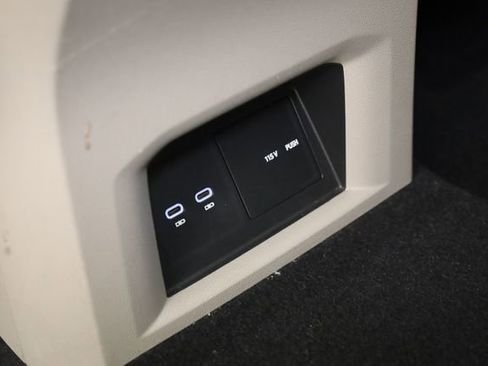 Used 2022 Volkswagen Atlas SE w/ Black Wheel Package image 29