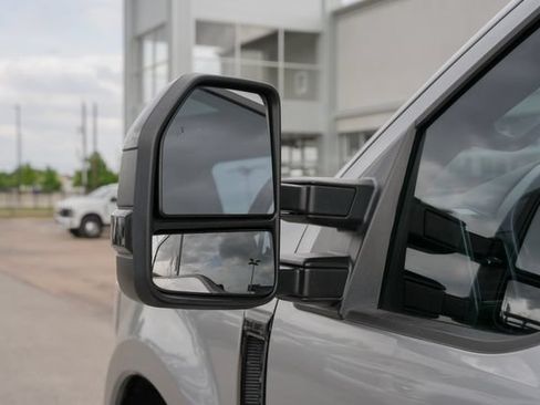 Used 2021 Ford F250 Lariat AWD/4WD image 16
