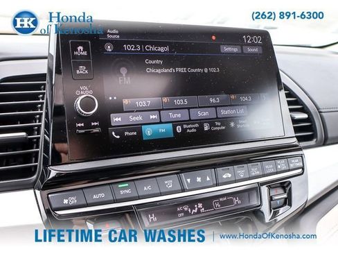 Certified 2025 Honda Odyssey EX-L image 19