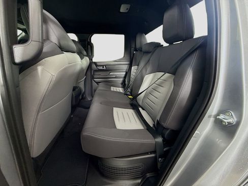 New 2025 Toyota Tacoma TRD Off-Road image 17