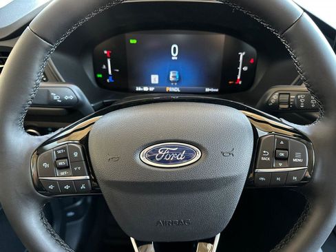 New 2025 Ford Escape SE image 21
