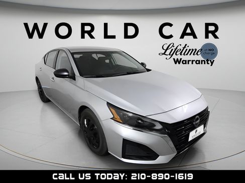 Used 2024 Nissan Altima 2.5 S FWD image 1