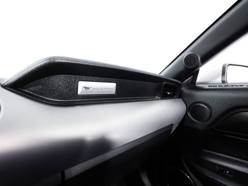Used 2021 Ford Mustang Premium RWD image 27