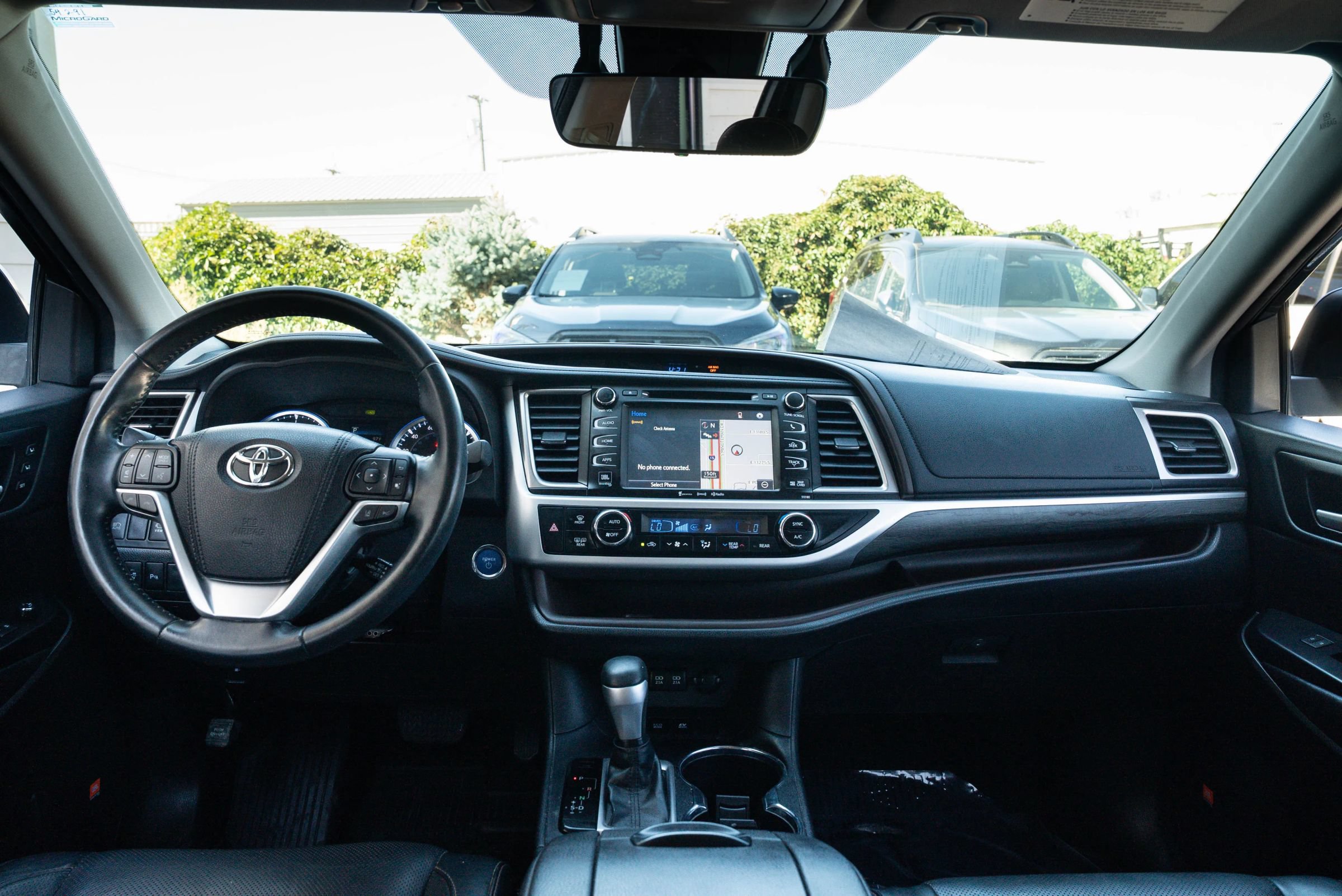 Used 2018 Toyota Highlander Limited Platinum AWD/4WD image 21