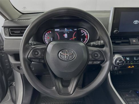 Certified 2025 Toyota RAV4 XLE image 17