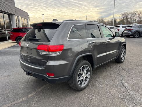 Used 2019 Jeep Grand Cherokee Limited w/ Luxury Group II image 7