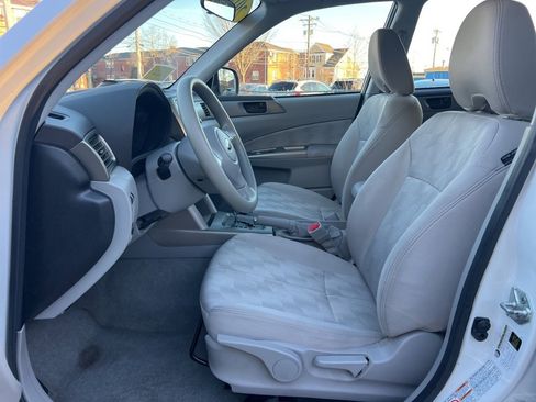 Used 2010 Subaru Forester 2.5X image 12