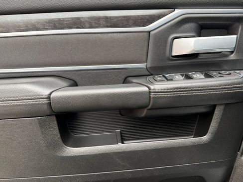 Used 2024 RAM 2500 Big Horn image 11