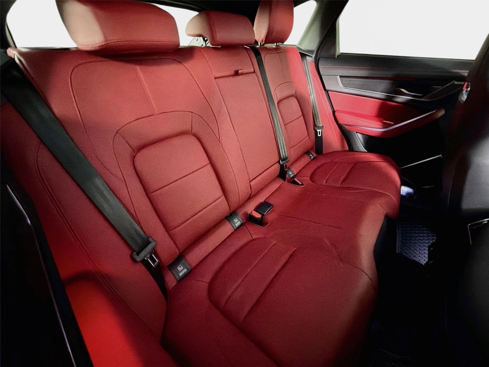 New 2026 Jaguar F-PACE R-Dynamic S AWD/4WD image 28