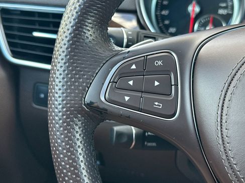 Used 2019 Mercedes-Benz GLS 450 4MATIC image 26