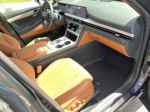 New 2026 Genesis GV80 2.5T Prestige AWD/4WD image 26