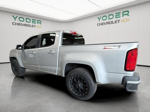 Used 2020 Chevrolet Colorado Z71 AWD/4WD image 9