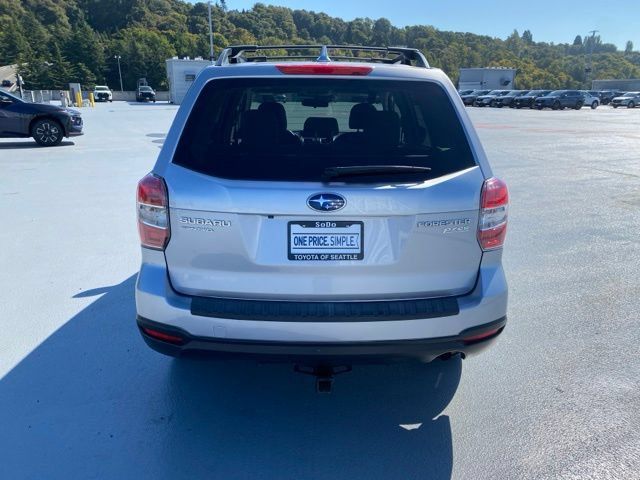 Used 2016 Subaru Forester 2.5i Premium w/ All-Weather Package AWD/4WD image 7