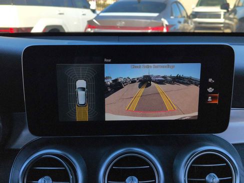 Used 2022 Mercedes-Benz GLC 300 image 29