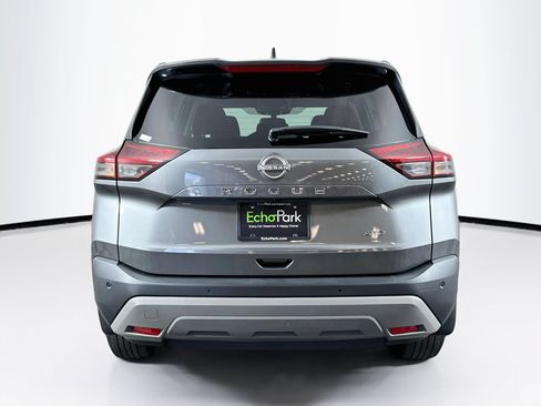 Used 2023 Nissan Rogue S AWD/4WD image 7