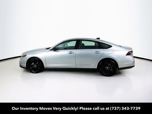Used 2025 Honda Accord SE image 4