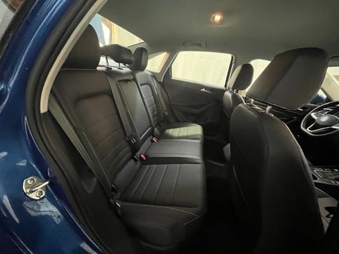 Certified 2024 Volkswagen Jetta SE FWD image 27
