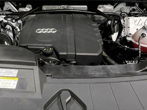Used 2022 Audi Q5 2.0T Premium image 9