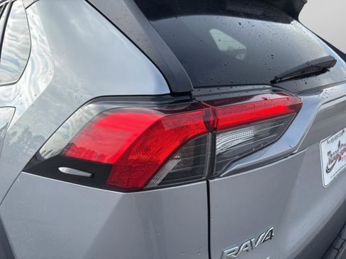 Certified 2021 Toyota RAV4 XLE image 26