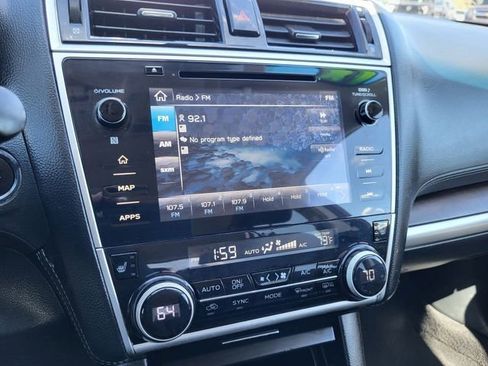 Used 2018 Subaru Outback 3.6R Limited AWD/4WD image 16