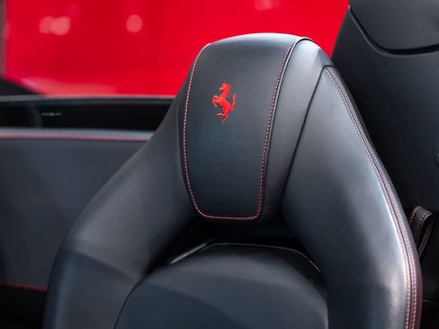 Certified 2019 Ferrari 488 Spider RWD image 6