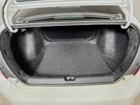 Used 2017 Honda Civic LX image 31