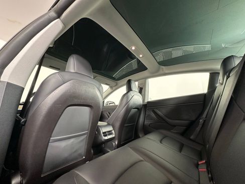 Used 2019 Tesla Model 3 Long Range image 6