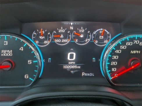 Used 2017 GMC Yukon XL SLT w/ Open Road Package image 31