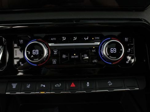 New 2026 GMC Sierra 3500 AT4 w/ Technology Package AWD/4WD image 8