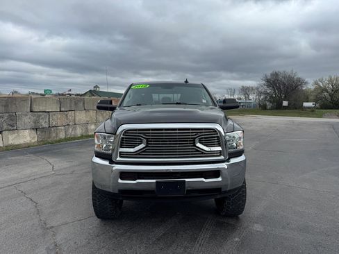 Used 2018 RAM 2500 SLT w/ Luxury Group image 8